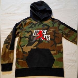 Jordan Camo Hoodie Size Large